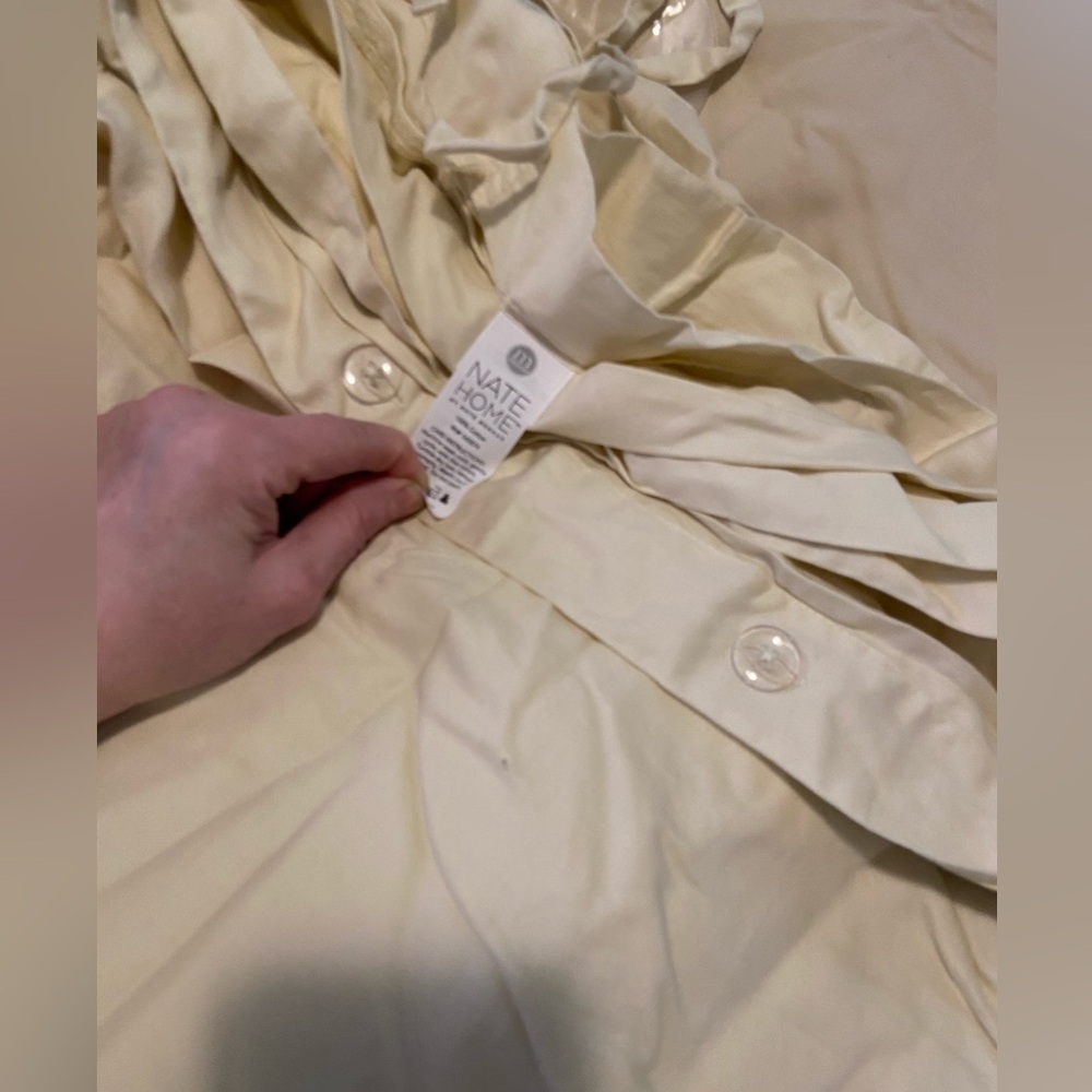 NTOT Nate (Berkus) Home Full/Queen Duvet cover with button detail